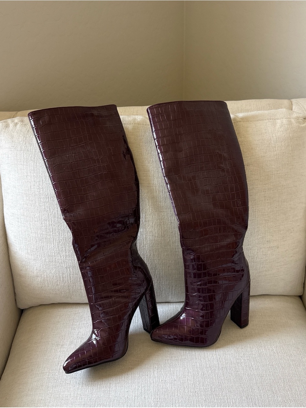 PrettyLittleThing Croc-Embossed Knee-High Pointed Toe Boots in Burgundy